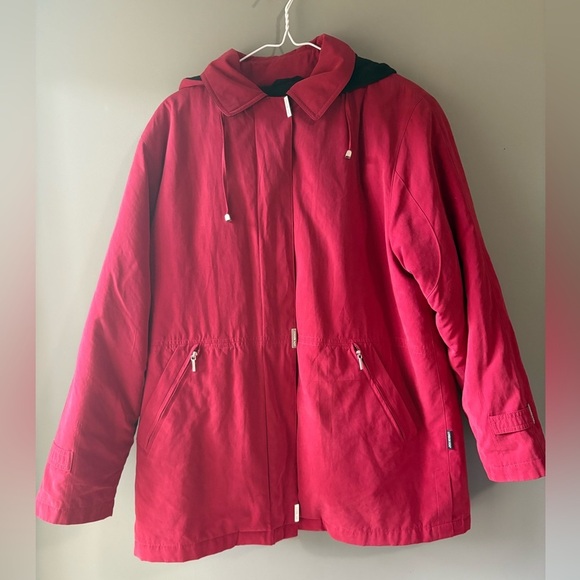 London Fog Women’s Medium Red Removable Hooded Jacket, fleece lined removable - Picture 2 of 10